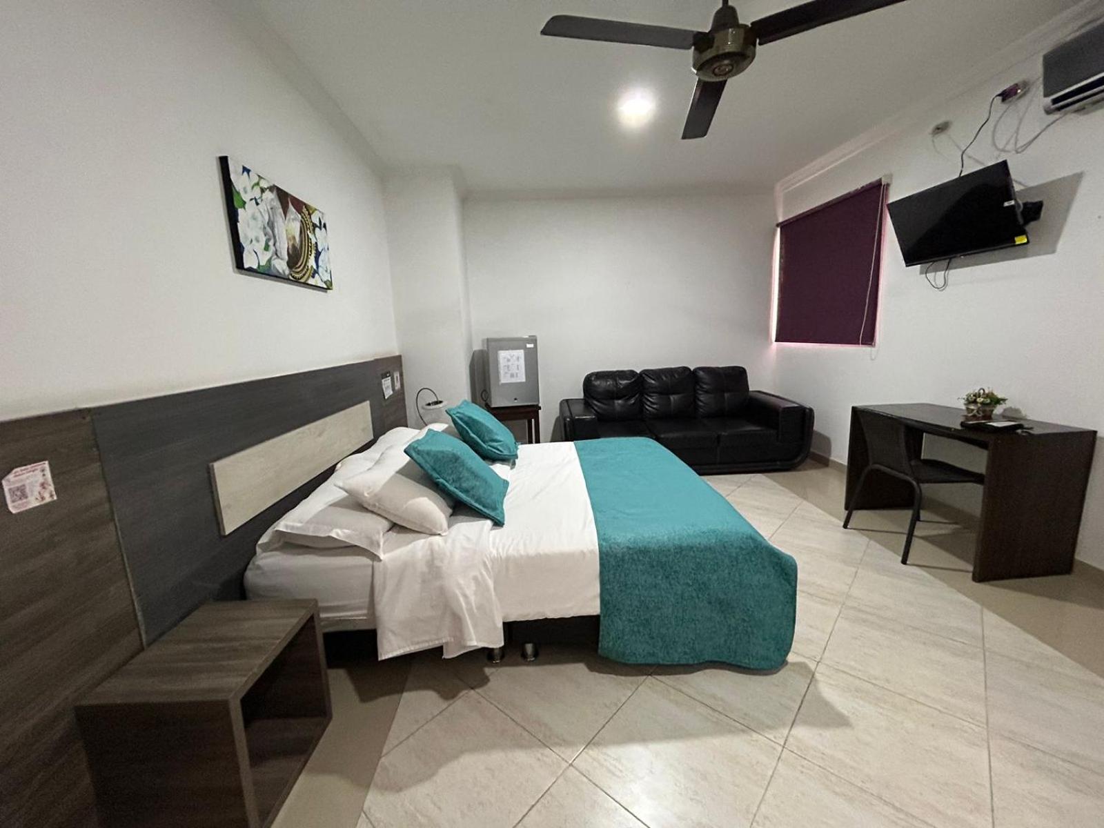 Hotel La Casa 1 Montería المظهر الخارجي الصورة