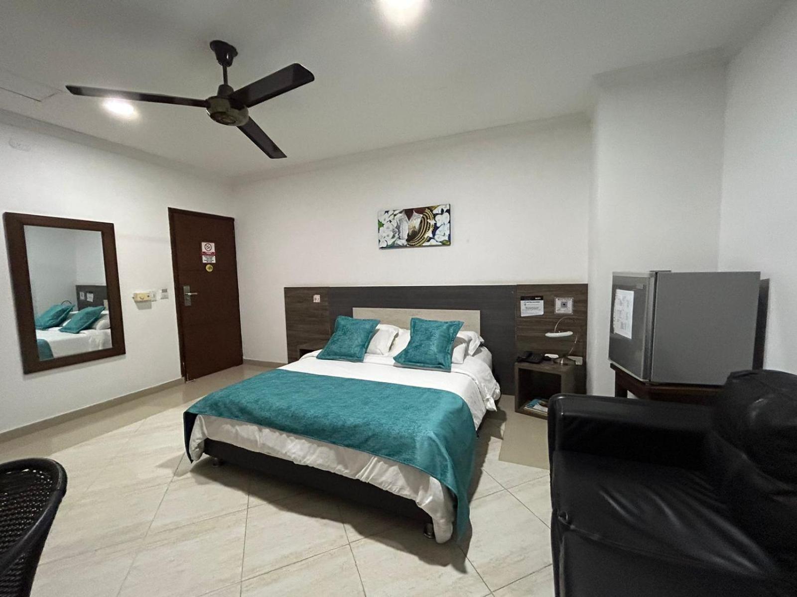 Hotel La Casa 1 Montería المظهر الخارجي الصورة