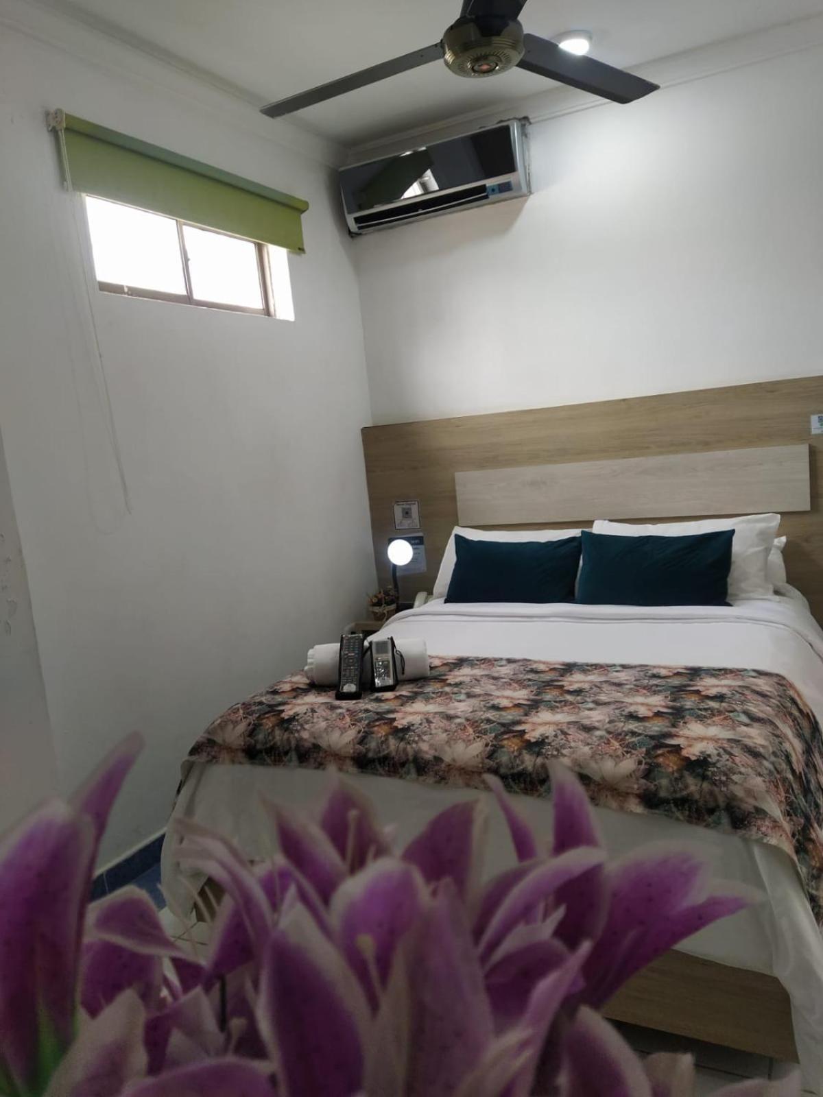 Hotel La Casa 1 Montería المظهر الخارجي الصورة